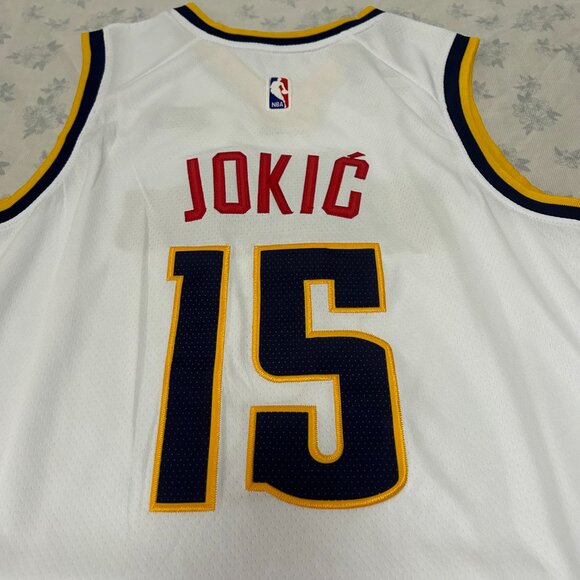 NBA Denver Nuggets Nike Association Swingman Nikola Jokić #15 Jersey - Picture 5 of 6